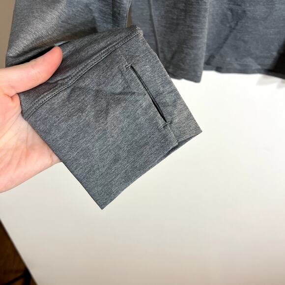 NWT Nike Gray Training Long Sleeve - Picture 2 of 5